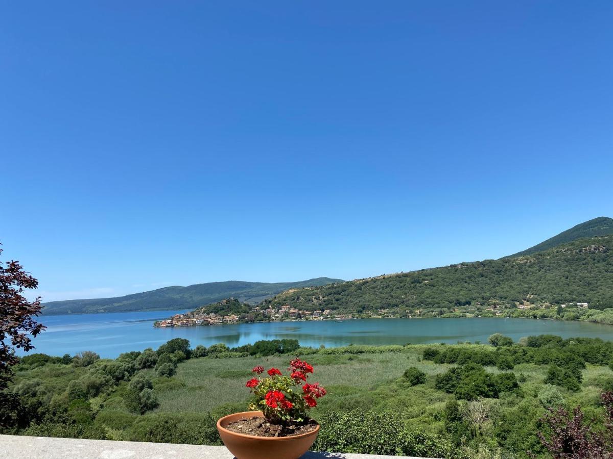 Fringiuli House Lägenhet Trevignano Romano Exteriör bild